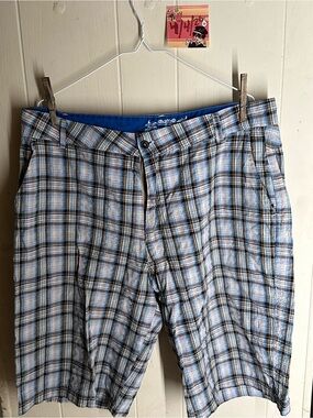 Classic Plaid Men's Cargo Shorts - Blue & Brown